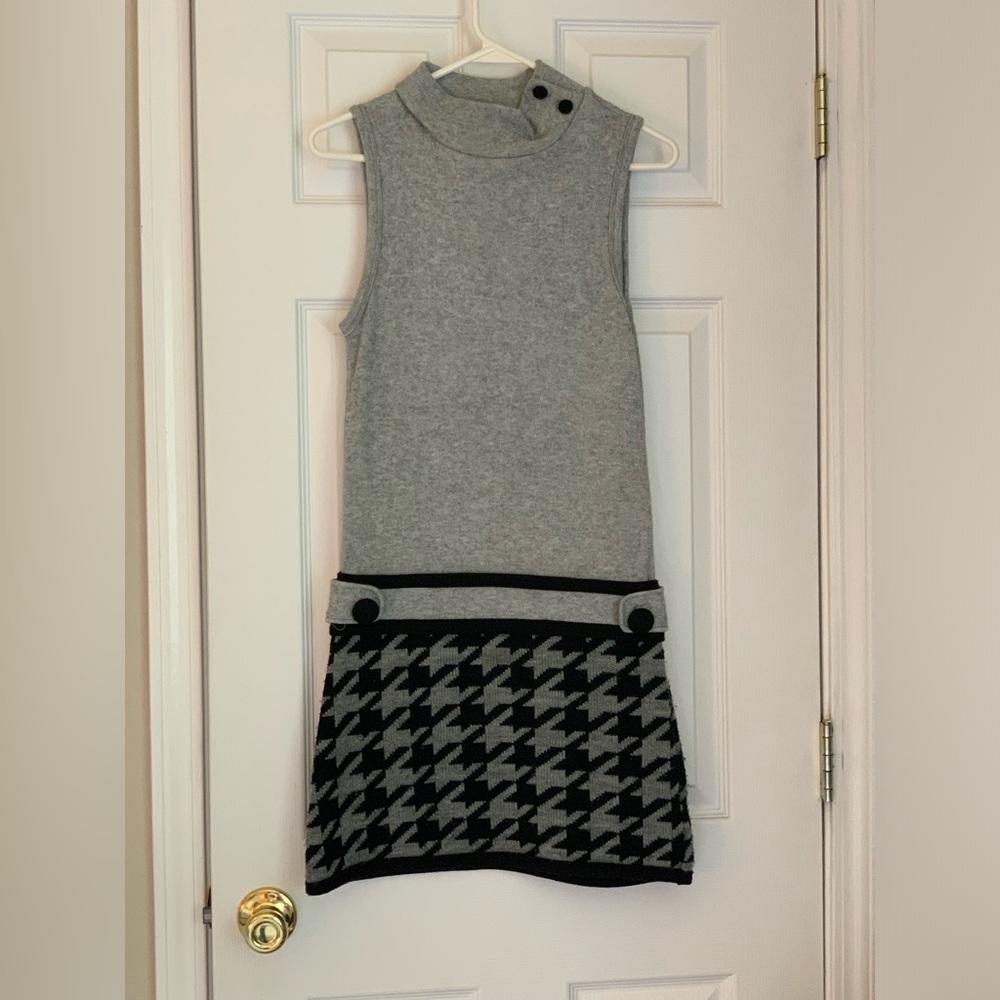 Acrylic, wool winter dress. Very cute style. Size L